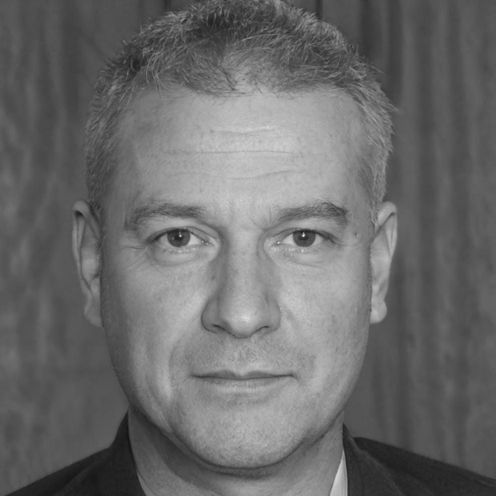 Instructor Rafael Montes
